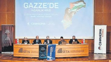 Hukuk&ccedil;ulardan Gazze Paneli
