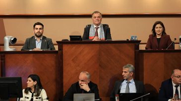 İBB Meclisi&rsquo;nde Gazze&rsquo;nin kardeş şehir olmasına y&ouml;nelik &ouml;nerge teklifi kabul edildi