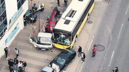 İETT Şoförü ile Motosikletli Kavgası Faciayla Sona Erdi: 1 Ölü, 4 Yaralı