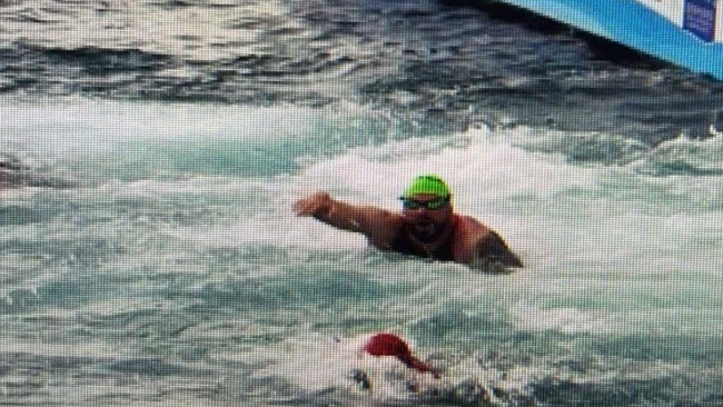 İstanbul Boğazı'ndaki yarışmada kaybolmuştu… Rus yüzücünün annesi oğlunu bulana para ödülü vereceğini duyurdu