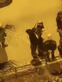 İzmir'de Aile İçi Kavga Faciaya Dönüştü! Sinir Krizi Geçiren Adam Otomobilini Ateşe Verdi, Ağır Yaralandı