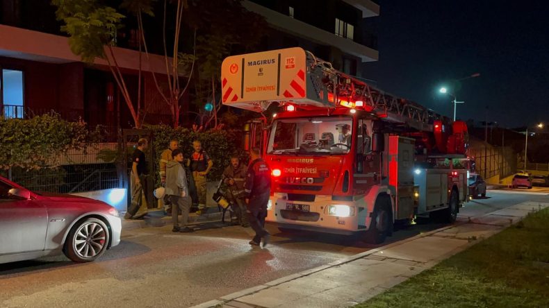 İzmir'de Apartman Dairesinde Yangın: 4 Kişi ve 1 Köpek Kurtarıldı