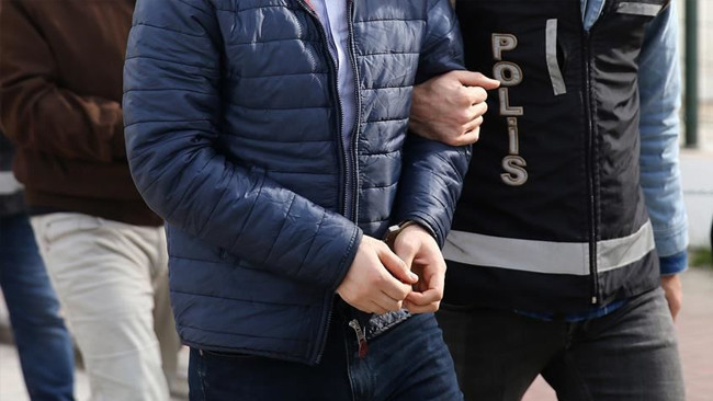 İzmir'de Asayiş Operasyonlarında 94 Kişi Tutuklandı