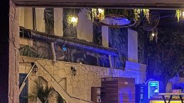 İzmir'de Eğlence Mekanında Tavan Çöktü: 6 Kişi Yaralandı