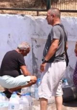 İzmir'de Su Sıkıntısı S&uuml;rekleniyor: Vatandaşlar Belediye Y&ouml;netimine Tepkili!