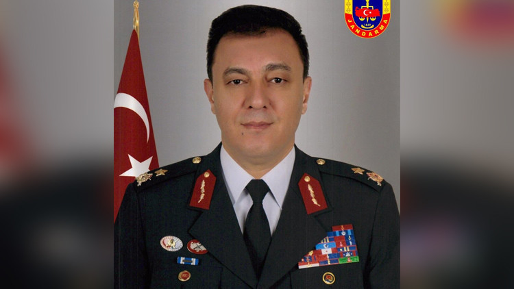 Jandarma KOM Daire Başkanı Tuğgeneral Selami Akşit Hayatını Kaybetti
