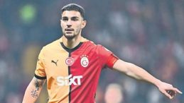 Kaan Ayhan, Stoper Pozisyonuna Geçiyor, Lemina Yerine!