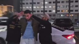 Kadının Boynuna Tasma Takan İki Kişi Tutuklandı