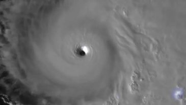 Kasırga Avcıları Kayıtta: Melissa Jamaika'ya İlerliyor