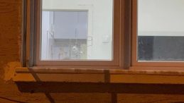 Kayseri'de Silahlı Saldırı: İki Kurşun Dairenin Camına Sıçradı!