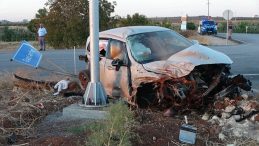 Kilis'te Korkunç Kaza! Minibüs ve Otomobil Çarpıştı: 12 Yaralı