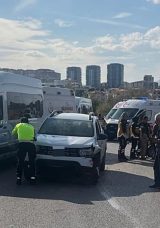 Kırıkkale'de İki Ara&ccedil; Kafa Kafaya &Ccedil;arpıştı: 4 Yaralı!