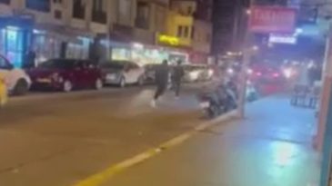 Kız Kardeşini Erkek Arkadaşıyla G&ouml;r&uuml;nce Silah Sıktı