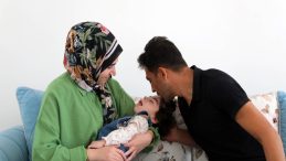 Kızlarının Hemşire Şiddeti Sonucu Engelli Kaldığını Dava A&ccedil;ılınca &Ouml;ğrendiler