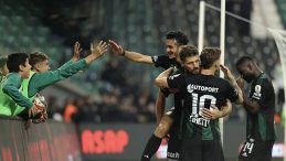Kocaelispor ve Alanyaspor'un İlk Karşılaşması