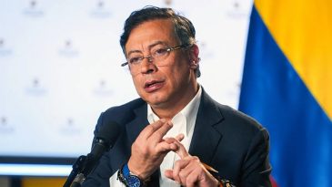 Kolombiya Cumhurbaşkanı Petro'dan ABD'ye Tepki: Geri Adım Atmayacağım