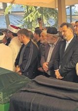 Kur'an &Ouml;ğrettiği Camiden Uğurlandı