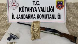 Kütahya'da Tarihi Eser Operasyonu: Milattan Önce 5. Yüzyıla Ait Heykel Ele Geçirildi!