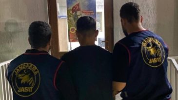 Manisa'da Firari H&uuml;k&uuml;ml&uuml; Bağ Evinde Yakalandı