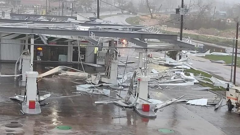 Melissa Kasırgası Nedeniyle Karayipler'de 44 Kişi Hayatını Kaybetti