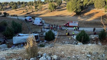 Mersin'de Feci Kaza! &Ouml;l&uuml; Sayısı 6'ya Y&uuml;kseldi