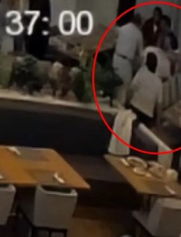 Nefes Borusuna Zeytin Kaçan Kadını, Doktor Heimlich Manevrasıyla Kurtardı