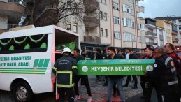 Nevşehir'de Gen&ccedil; Kadın Balkondan D&uuml;şerek Hayatını Kaybetti: Eşi Cinayetle Su&ccedil;lanıyor