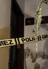 Nevşehir&rsquo;de kan donduran olay: Zihinsel engelli kadın &ccedil;&ouml;p evde 1 ay annesinin cesediyle yaşamış!