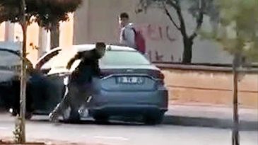Okul M&uuml;d&uuml;r&uuml;ne Kanlı Pusu