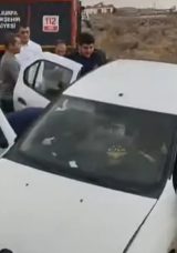 Otomobil Şarampole Devrildi: 3 Yaralı