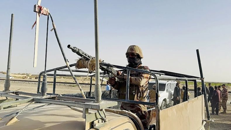 Pakistan ile Afganistan Arasında Geçici Ateşkes Sağlandı