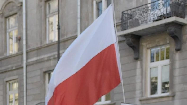 Polonya'dan Rusya'ya Sert Uyarı: Hava Sahamızı Kullanmayın