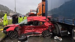 Rize’de feci kaza: 3 kişi yaşamını yitirdi