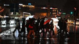 Sağanak Yağışlar Hayatı Olumsuz Etkiledi: İstanbul ve 3 İl Su Baskınları ile Mücadele Ediyor!