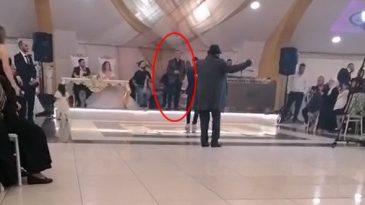 Sahnede Kalp Krizi Ge&ccedil;iren Sanat&ccedil;ı Y&uuml;ksel Kader Hayatını Kaybetti