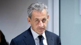 Sarkozy 21 Ekim’de Hapis Yatacak