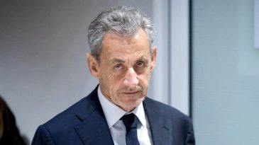 Sarkozy 21 Ekim&rsquo;de Hapis Yatacak