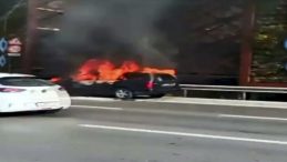 Seyir Halindeki Otomobilin Motoru Alevlere Teslim Oldu