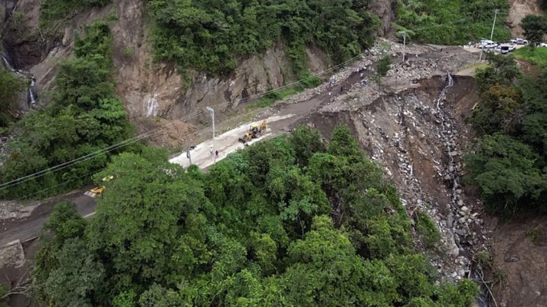 Şiddetli Yağışlar Meksika'yı Vurdu: Sel Felaketi Bilançosu Artıyor