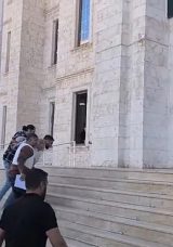 Siirt'te 3 Aylık Hamile Eşini ve Amcasını &Ouml;ld&uuml;ren Cani Hakkında Karar Verildi
