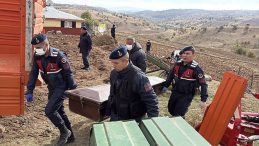 Sivas'ta Arazi Anlaşmazlığı Nedeniyle Kavga: 70 Yaşındaki Komşusunu Hayatını Kaybettirdi!