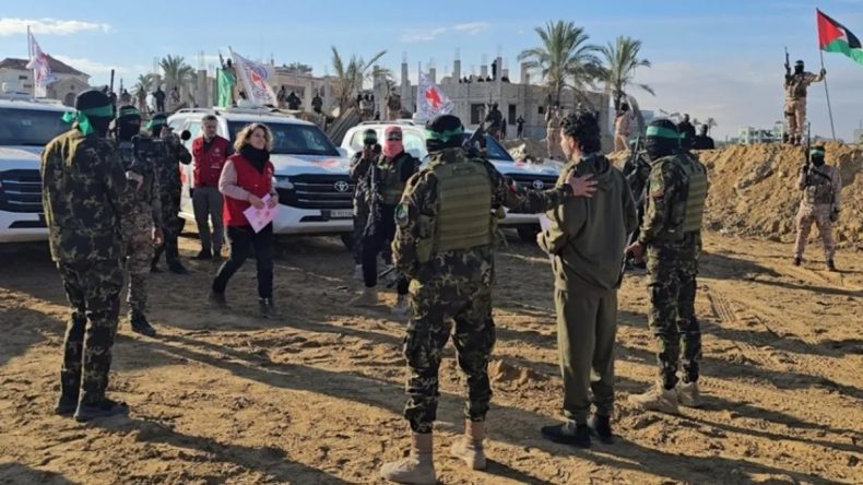 Siyonist İsrail ordusu: ‘Teslim edilen cenazelerden biri rehinelere ait değil’