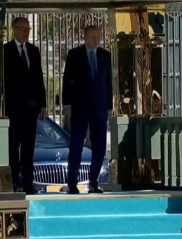 Son Dakika | Almanya Başbakanı Merz Ankara'da: Başkan Erdoğan Külliye'de Karşıladı