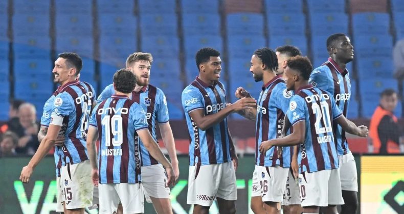 SON DAKİKA: Çaykur Rizespor – Trabzonspor | Mücadelede ilk 11'ler açıklandı…