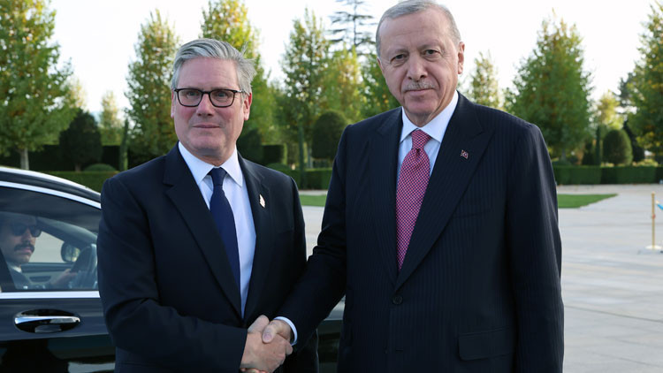 Son Dakika: Cumhurbaşkanı Erdoğan ve Birleşik Krallık Başbakanı Starmer'den Önemli Açıklamalar