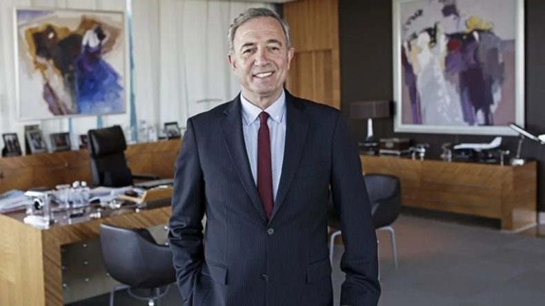 Son Dakika | İBB'deki yolsuzluk soruşturmasında dikkat &ccedil;eken hamle: AKFEN Holding&rsquo;in Y&ouml;netim Kurulu Başkanı Hamdi Akın ifadeye &ccedil;ağrıldı