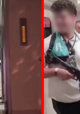 SON DAKİKA: Metroda korku dolu anlar! Elinde t&uuml;fekle yolcuları tehdit etti, yetmezmiş gibi o anları videoya aldı! Meğer&hellip;