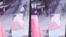 SON DAKİKA… Adana'da Motosikletli Grup Lise Öğrencilerini Bıçakladı: Dehşet Anları Kamerada!