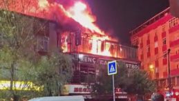 Sultangazi'de Kafe Yangını