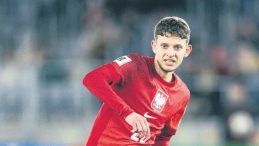 Szymanski Milli Takımda Parladı